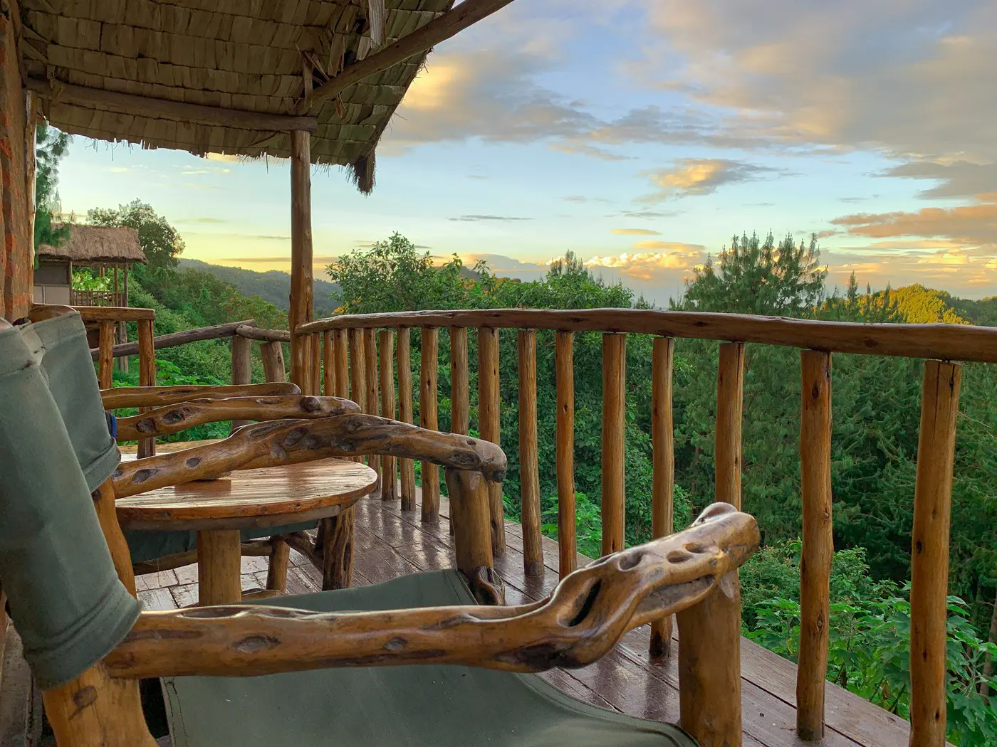 Bwindi Impenetrable Nationalpark - Rundreise und Gorilla Trekking Uganda