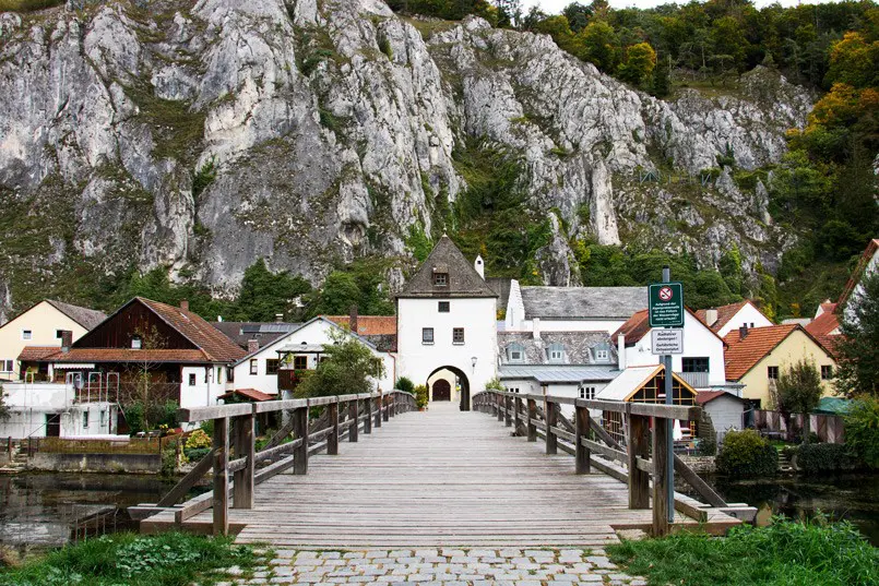 Bruck und Bruckturm in Essing
