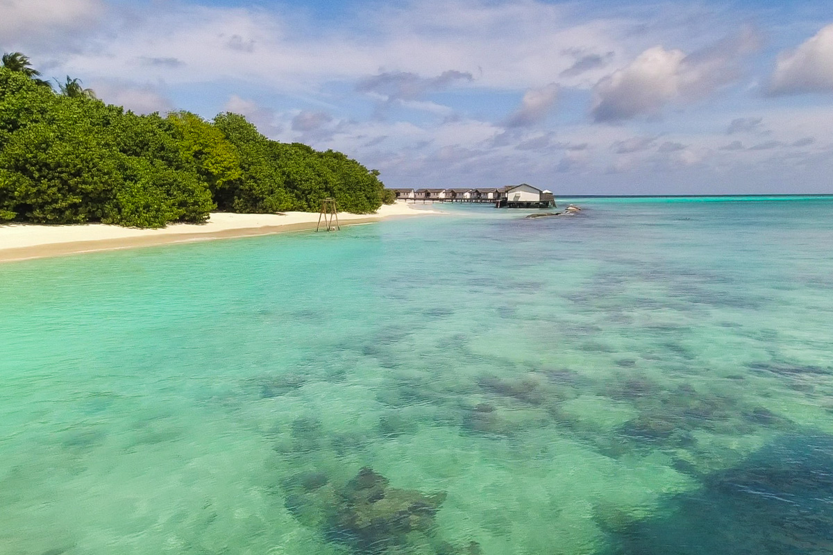 Aussicht-Moodhu-Bar-Reethi-Beach-Malediven