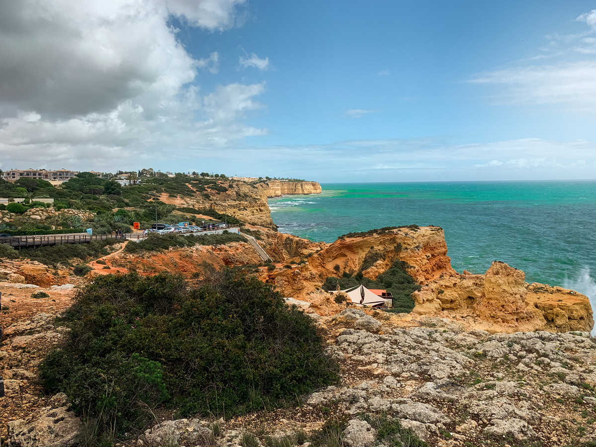 Rückweg vom Carvoeiro Boardwalk