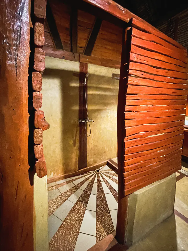 Palmarium-Lodge-Dusche