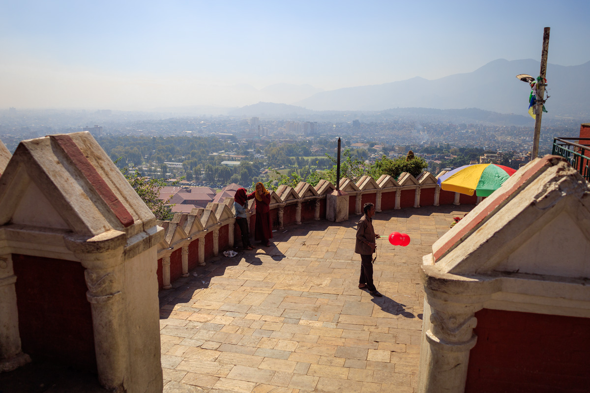 Aussichtsplattform mit Panoramaausblick auf Kathmandu