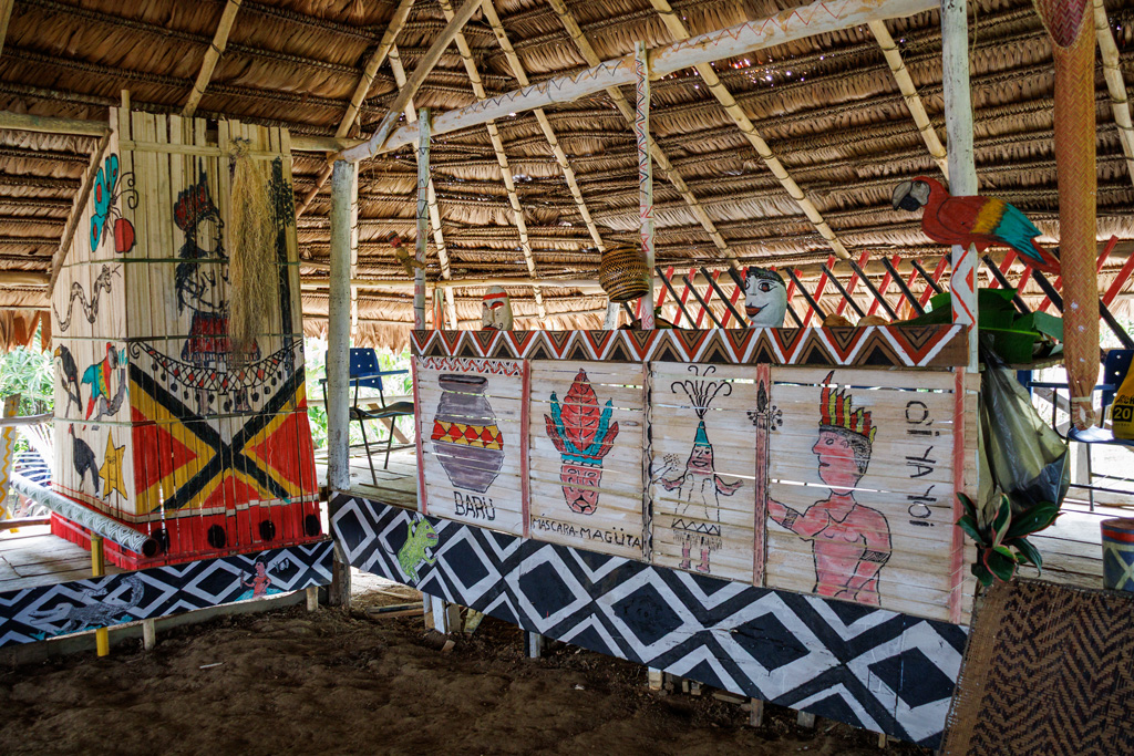 Hütte der Ticuna im Amazonas