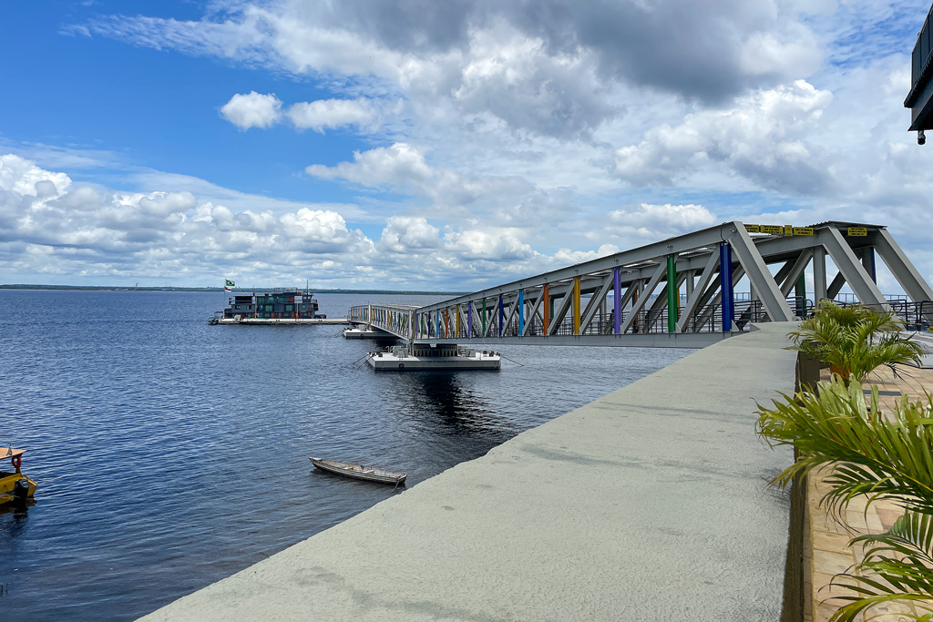 Schiffanlegeplatz der La Jangada in Manaus Amazonas Rundreise