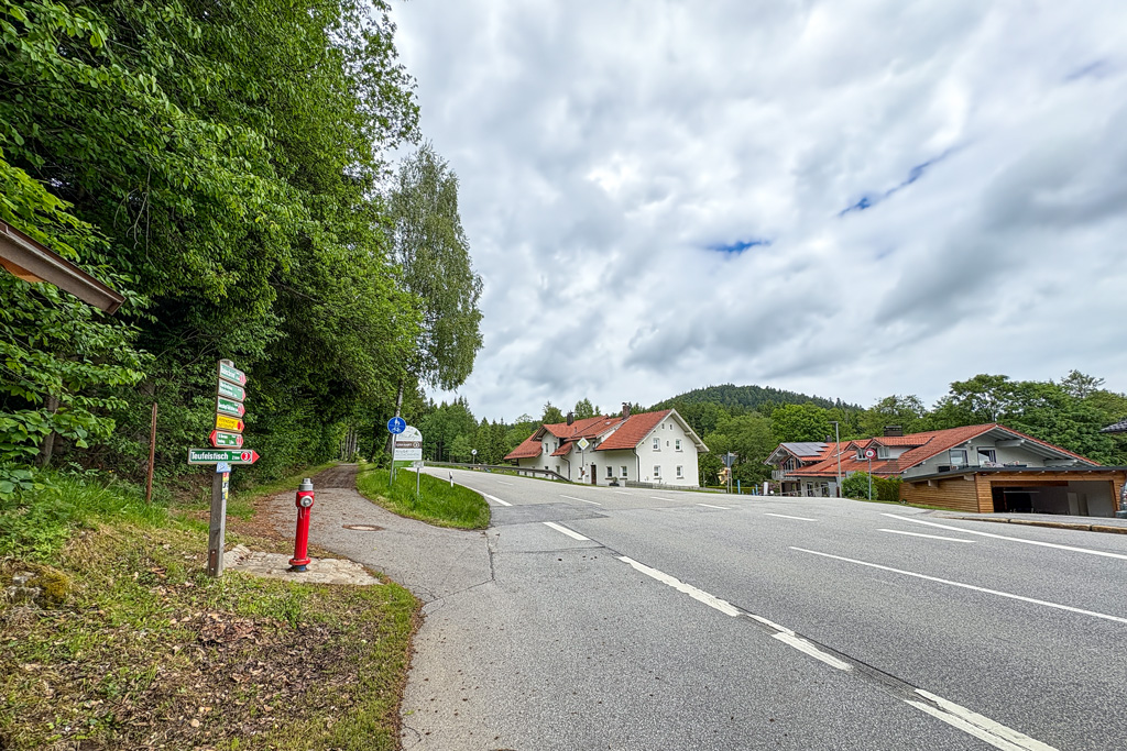 Wegweiser zum Teufelstisch bei Wastlsaege