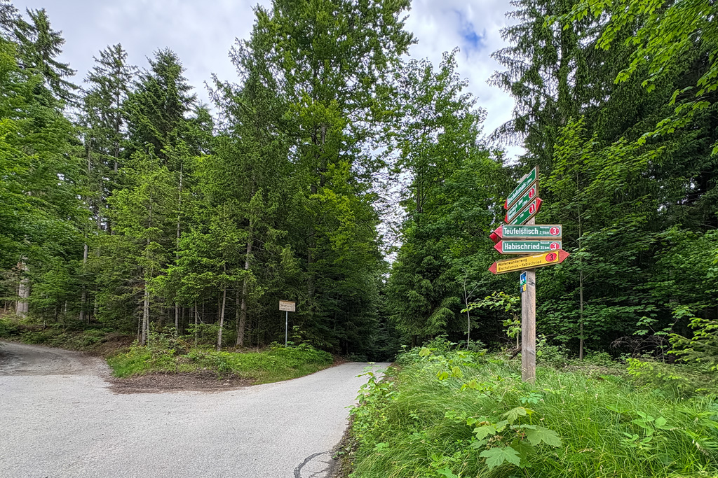 Wegweiser zum Teufelstisch